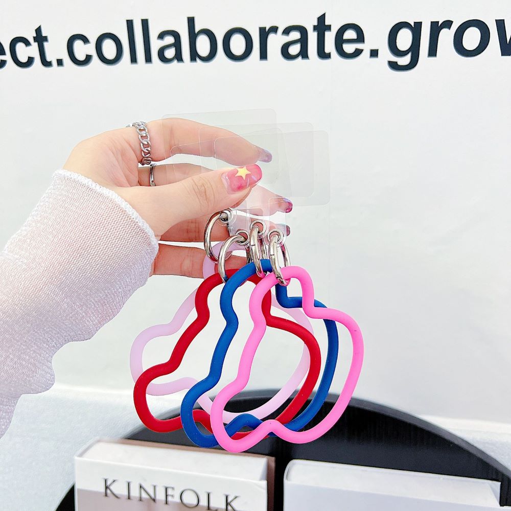 3D Machine Bear Soft Phone Case With Random Color Bracelet