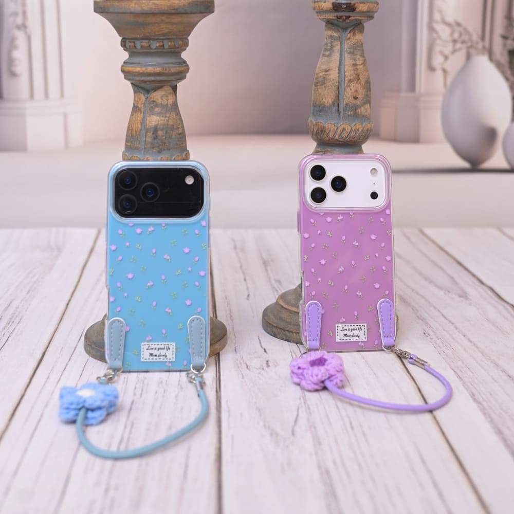 Daisy Charm Lanyard Phone Case