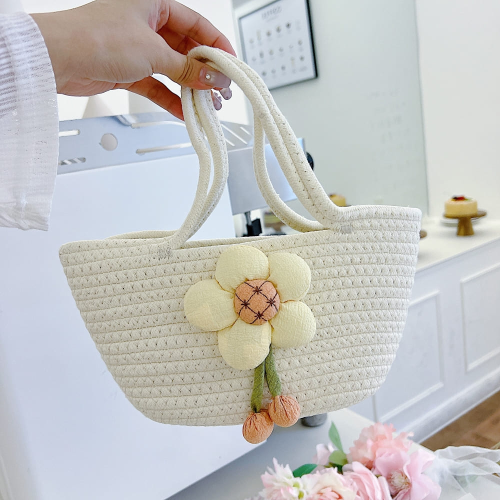 Daisy Dreams Crossbody Bag | Multipurpose Handbag