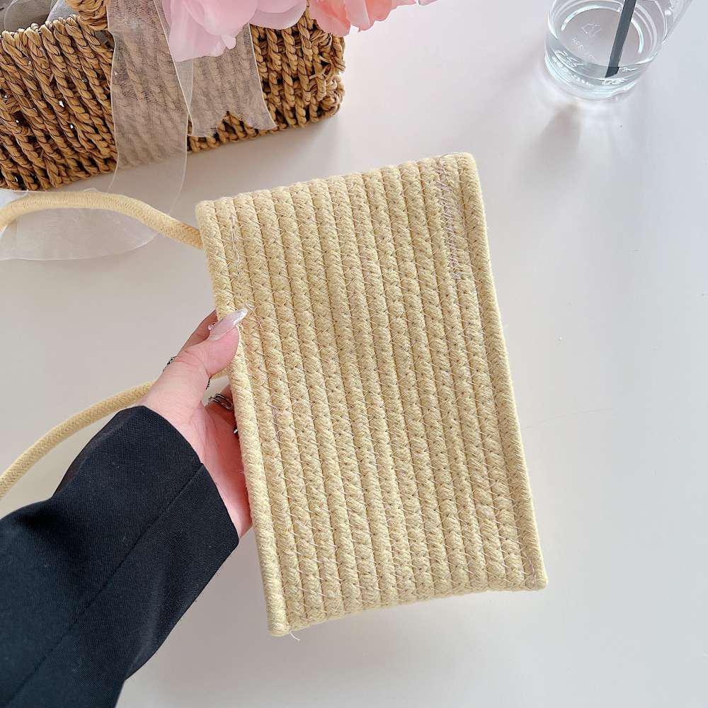 Daisy Weave Side Bag