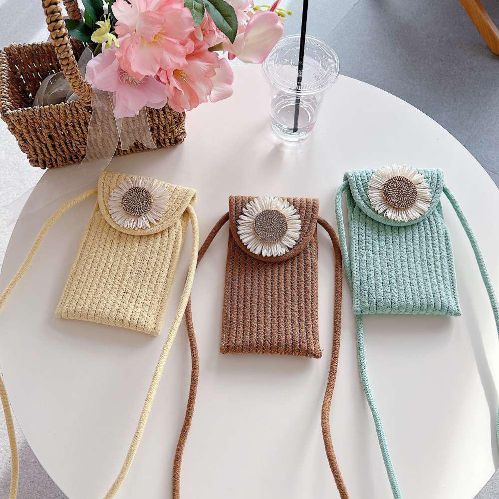 Daisy Weave Side Bag