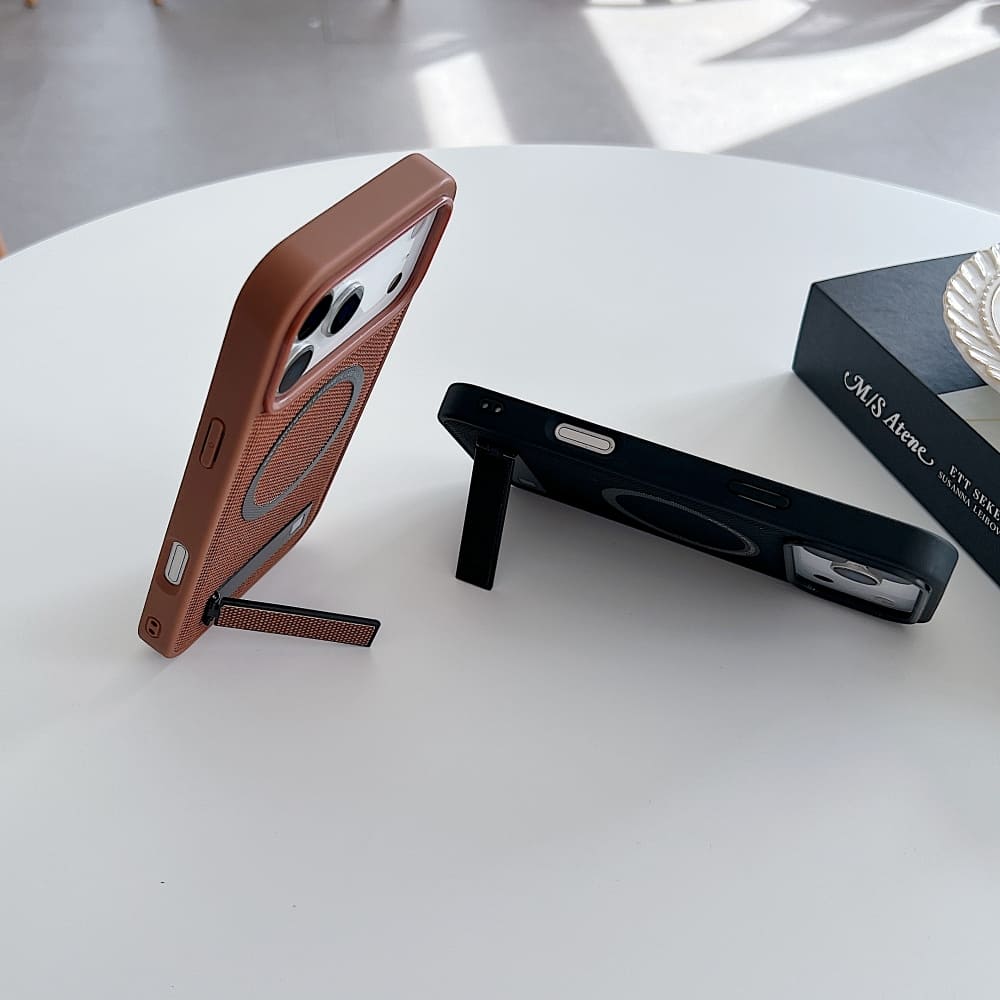 Flex Mesh Mag Stand Phone Case