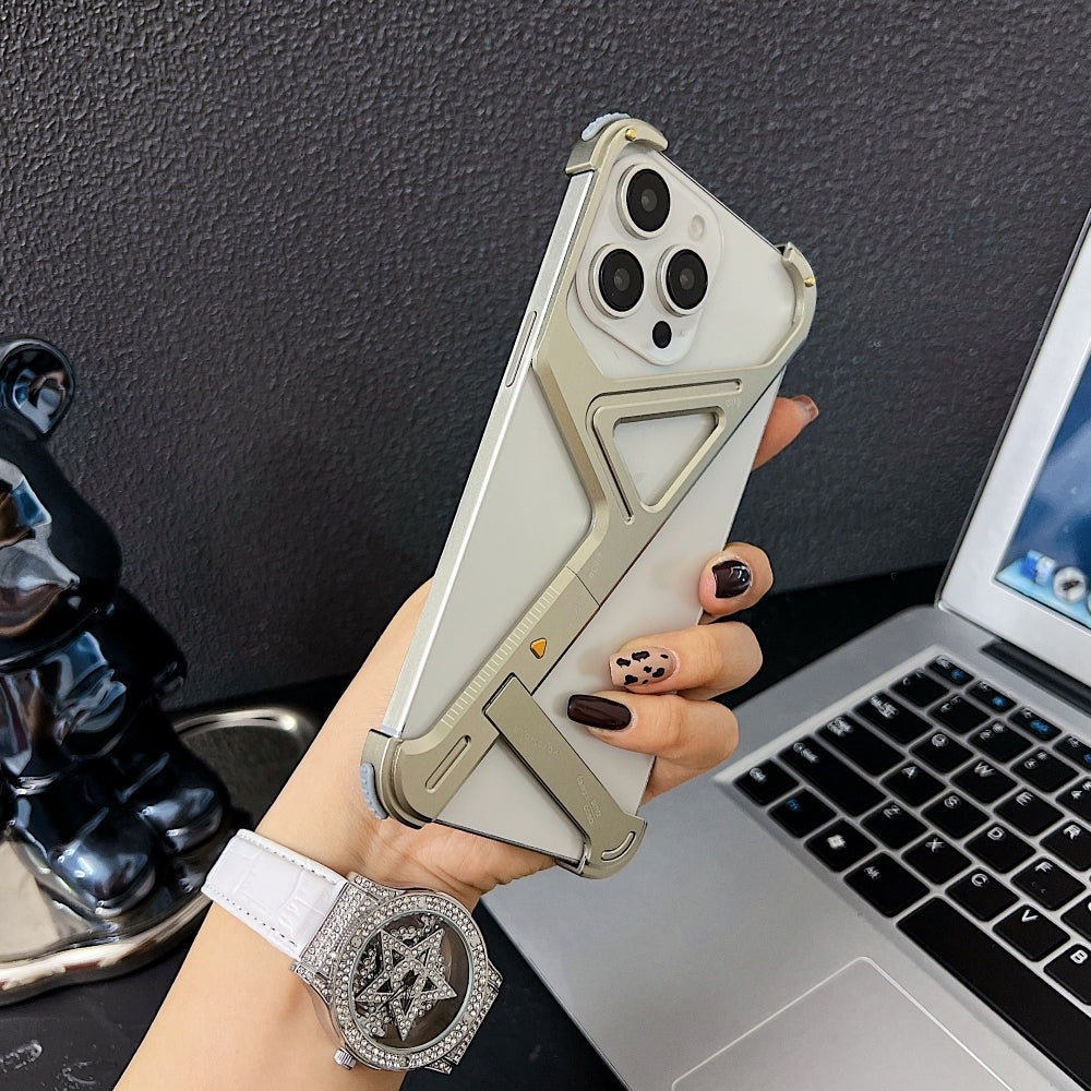 Geometric Metal Phone Case with Bracket Stand - iPhone 14 Plus