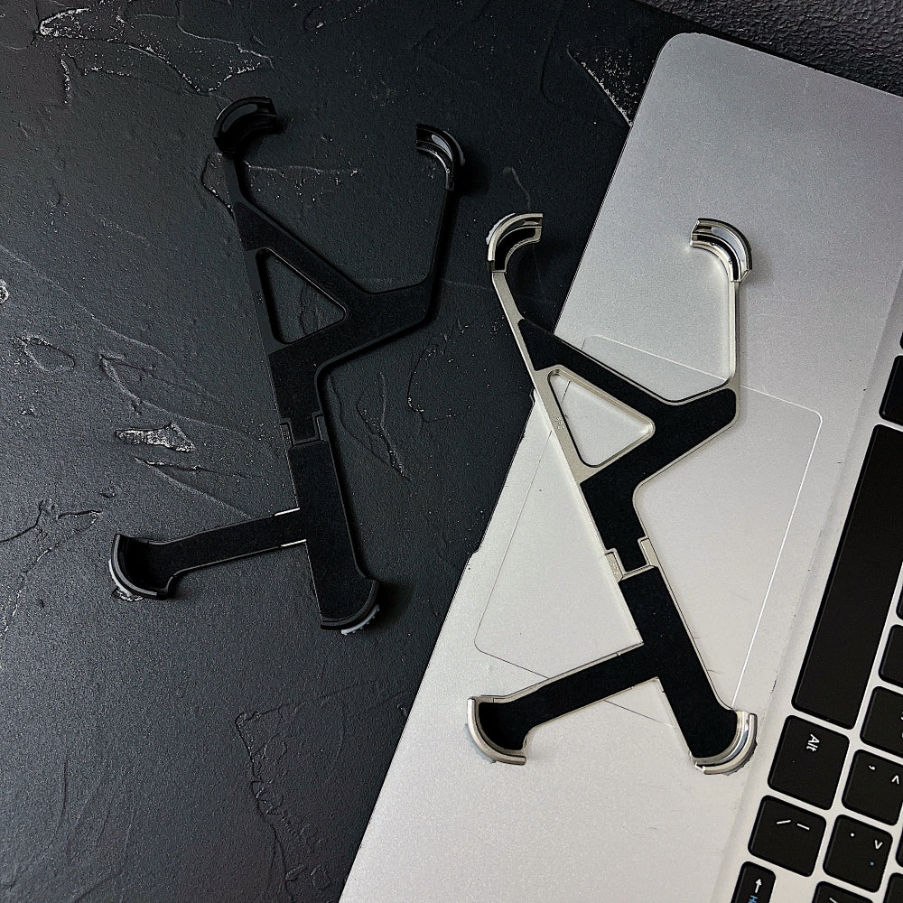 Geometric Metal Phone Case with Bracket Stand - iPhone 14 Plus