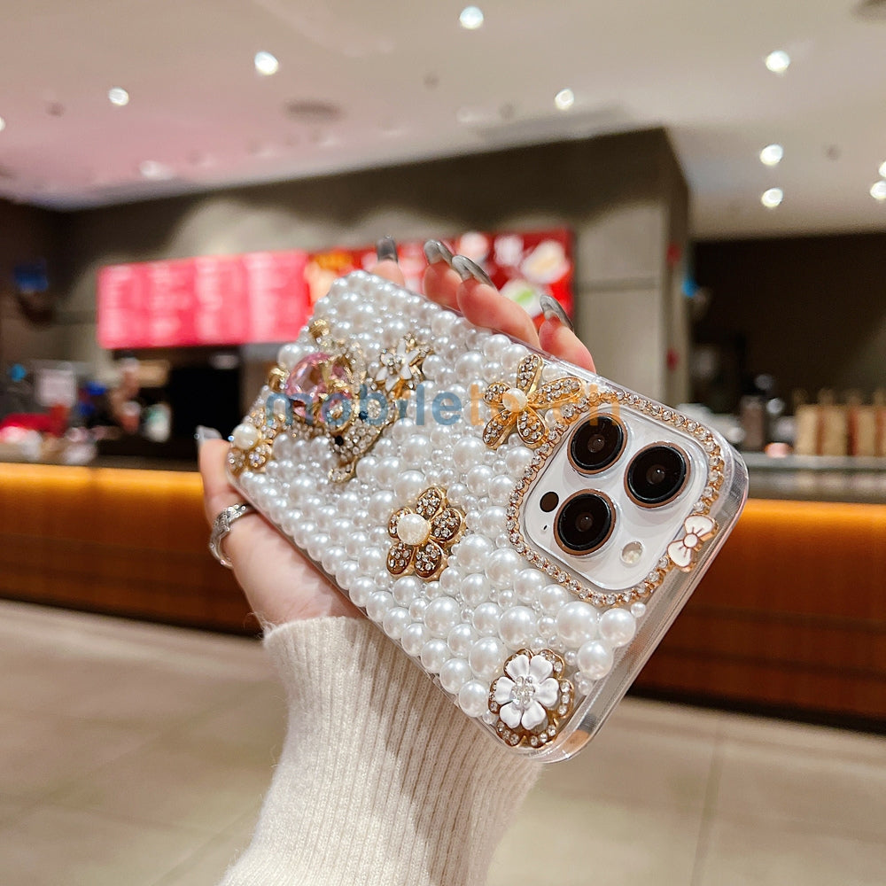 Handmade Decorative Pearl and Diamond Bear Phone Case - iPhone 16 Pro Max