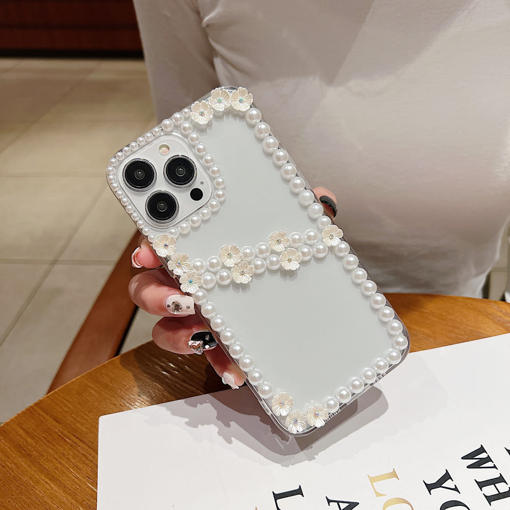 Pearl Border Floral Transparent Phone Case