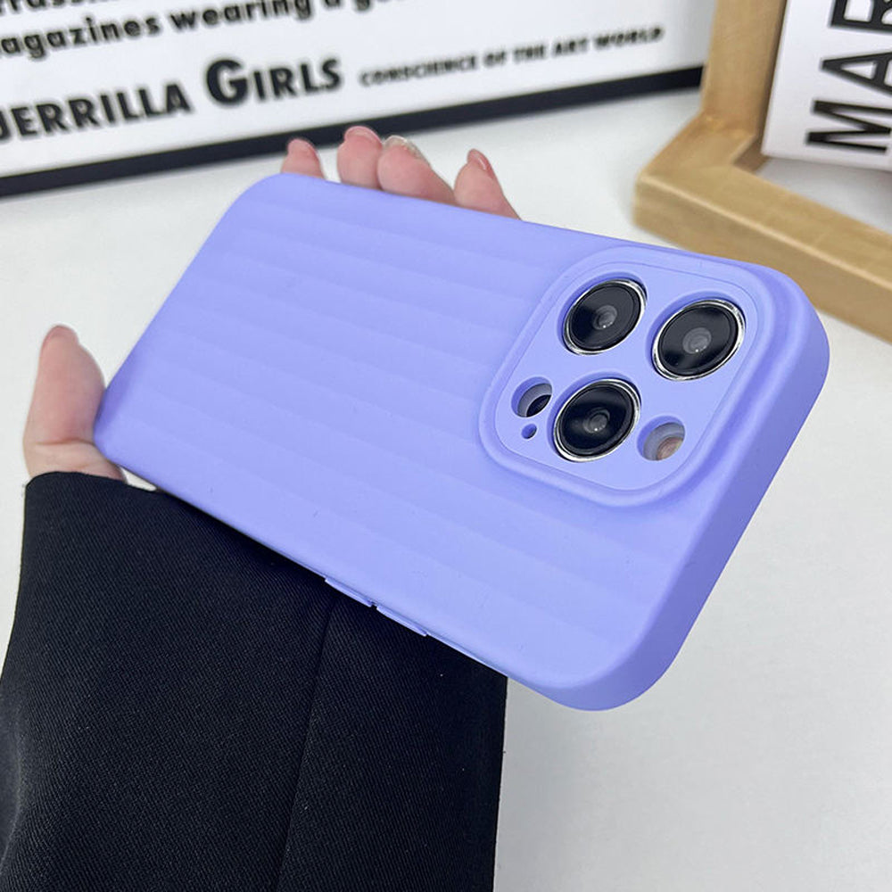 Premium Stripe Silicone Camera Protection Cover - iPhone 15 Pro Max