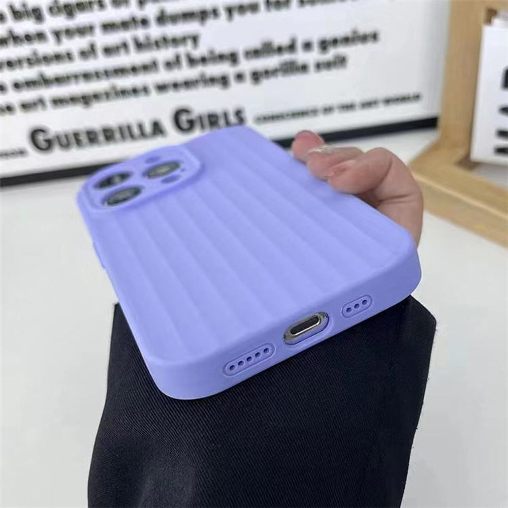 Premium Stripe Silicone Camera Protection Cover - iPhone 15 Pro Max