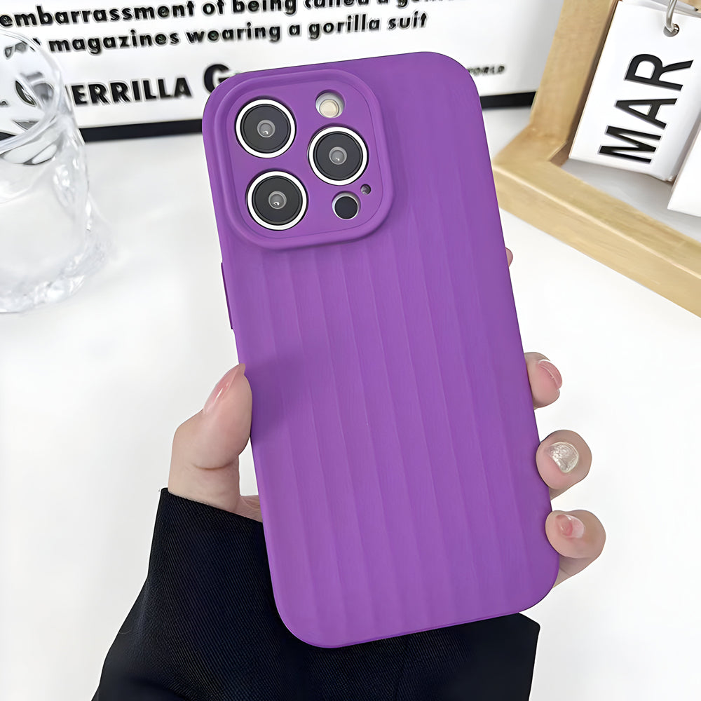 Premium Stripe Silicone Camera Protection Cover - iPhone 15 Pro Max
