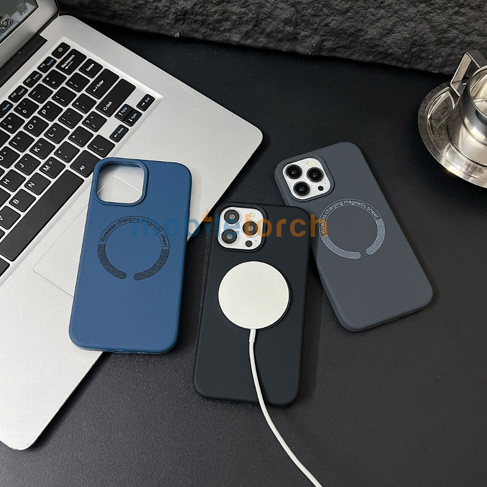 Silicone Magsafe Charging Phone Case - iPhone 15 Pro Max