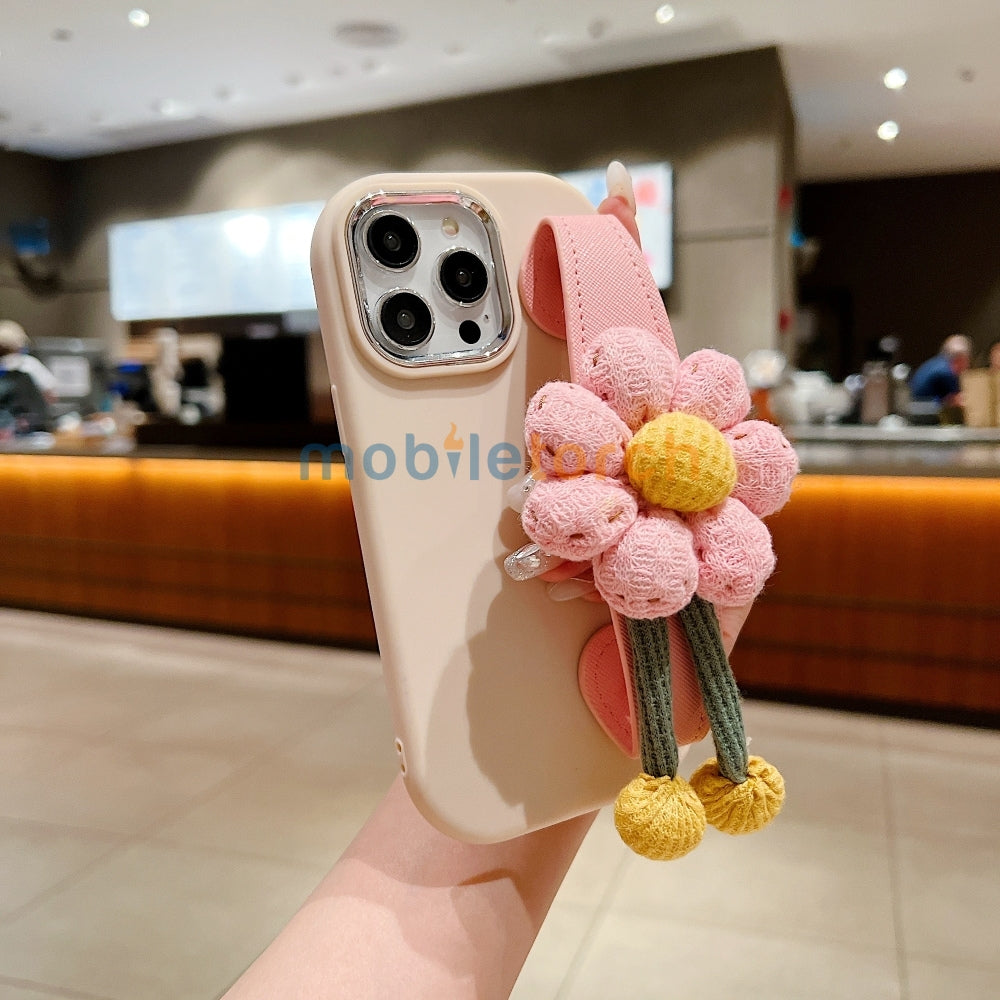 Silicone Metal Ring Flower Wrist Strap Holder Phone Case - iPhone 16 Plus