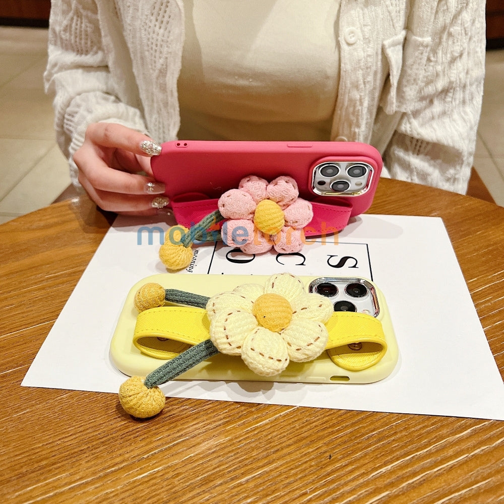 Silicone Metal Ring Flower Wrist Strap Holder Phone Case - iPhone 16 Plus