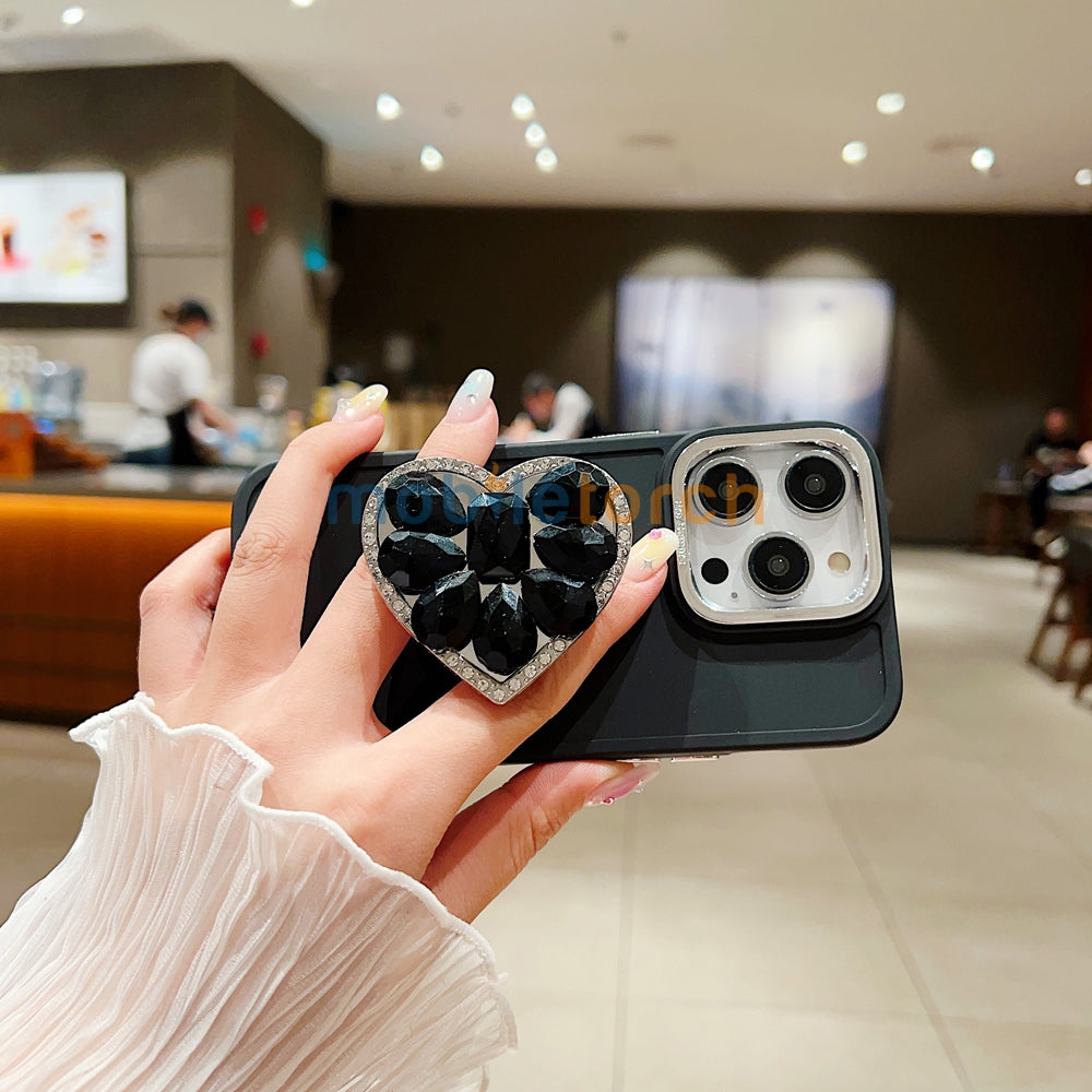 Stone Heart Shape Stand Silicone Soft Phone Case with Bracelet - iPhone 15 Pro Max