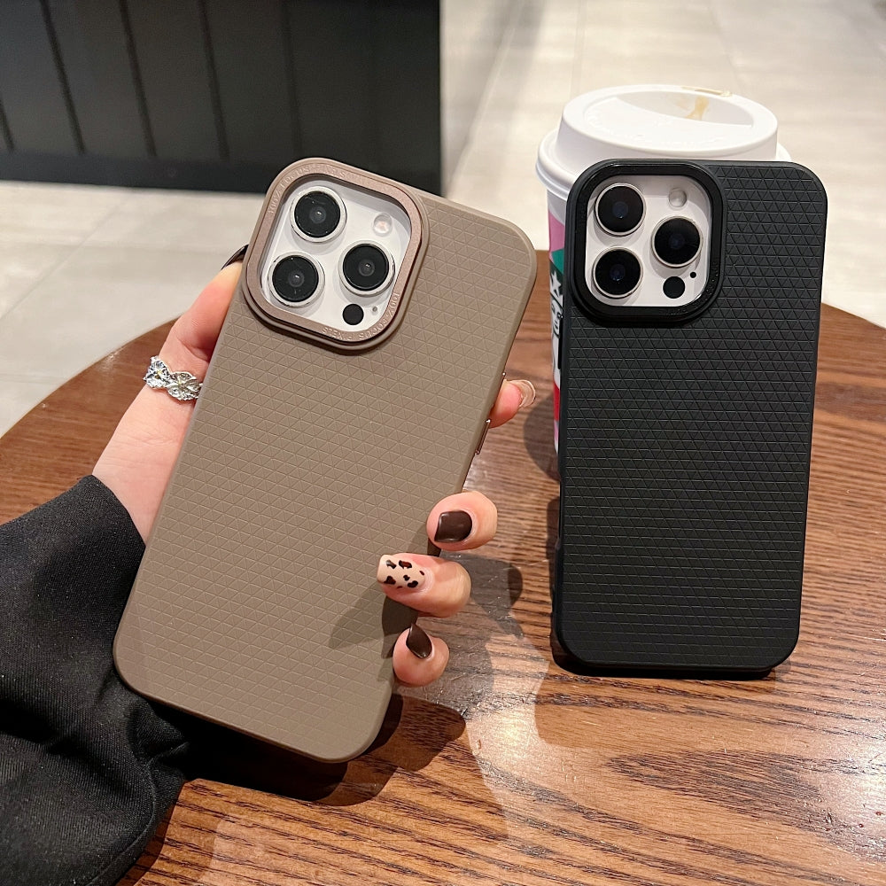Textured Design Metal Camera Protection PC (Hard) Phone Case - iPhone 16