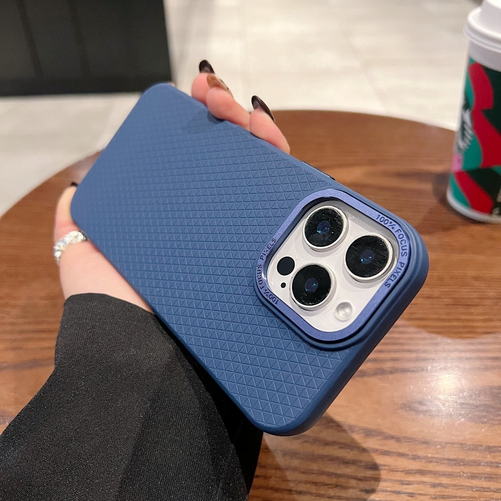 Textured Design Metal Camera Protection PC (Hard) Phone Case - iPhone 16