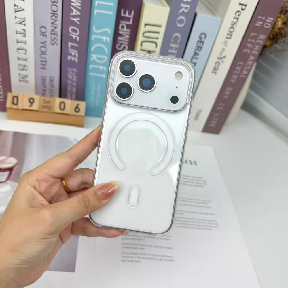 Aura Clear Mag Phone Case