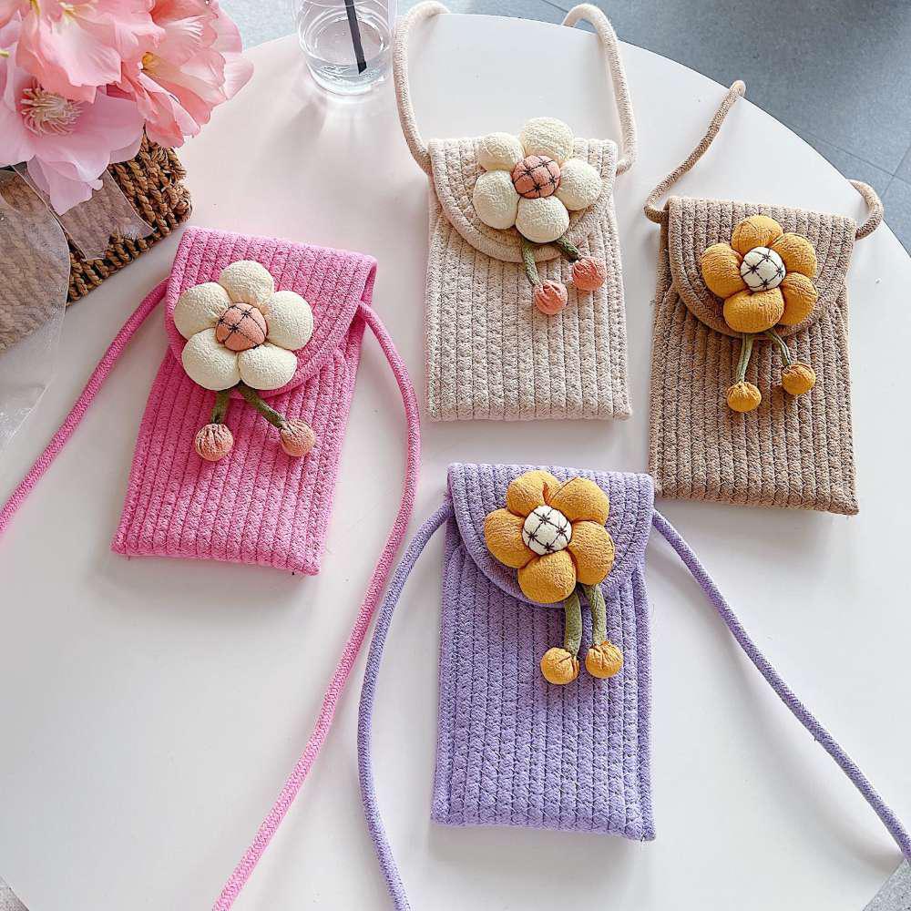 Cute Petal Phone Keeper