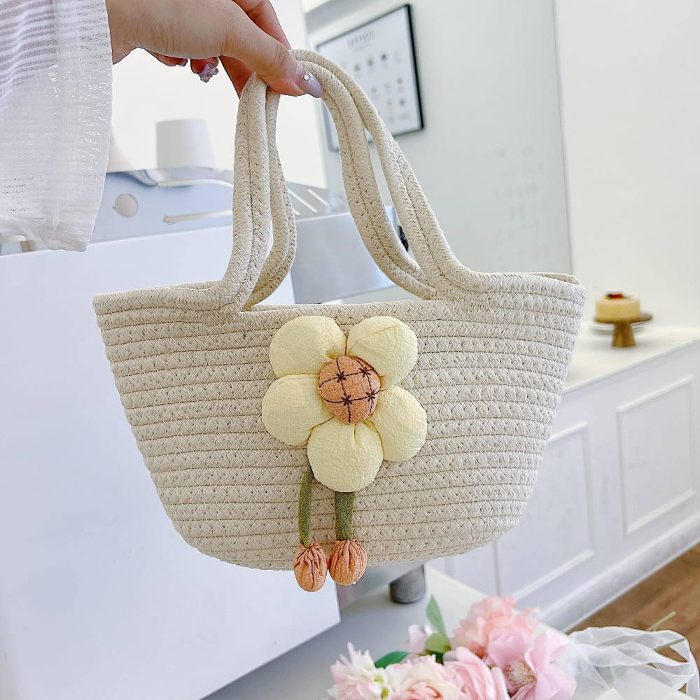 Daisy Dreams Crossbody Bag | Multipurpose Handbag