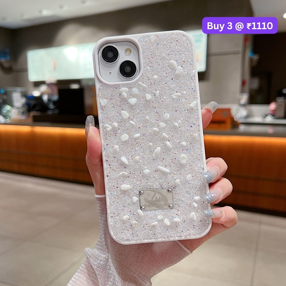 Diamond Studded Pattern Glittery Phone Case - iPhone 16