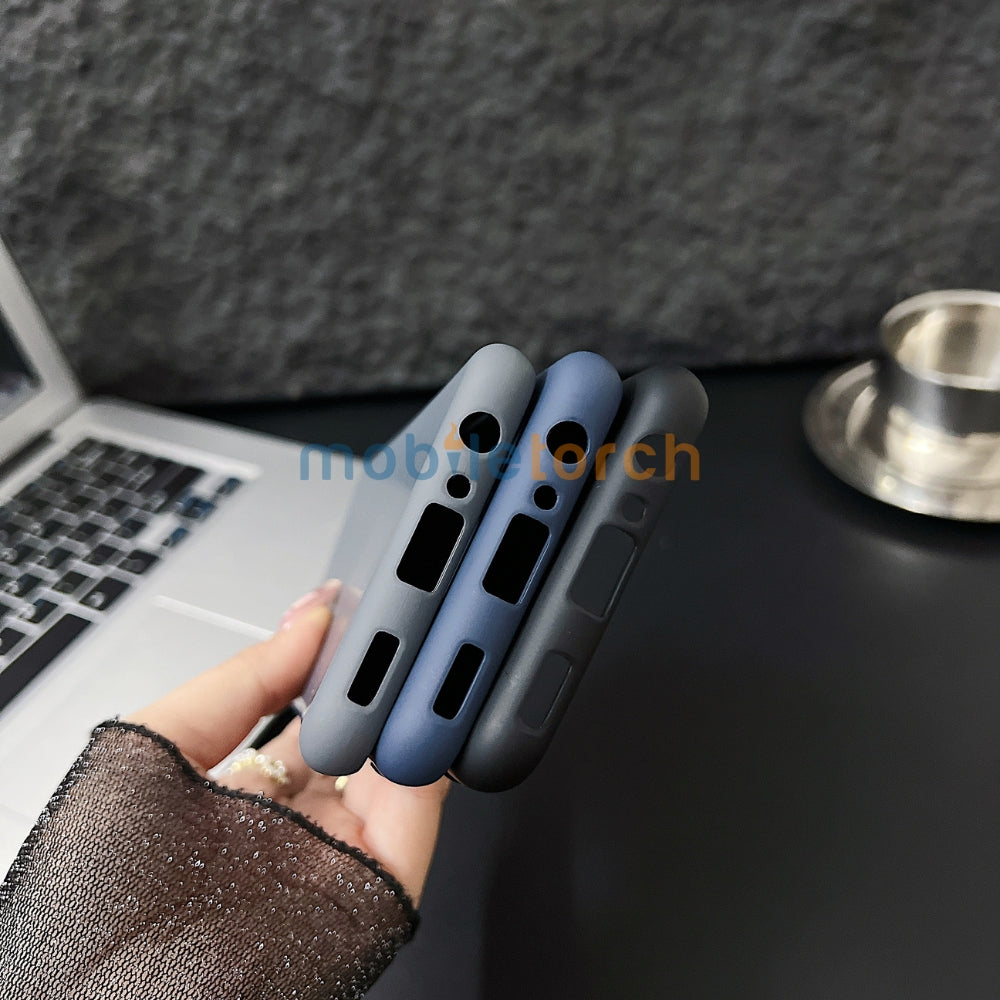 Matte Liquid Silicone Camera Protection TPU (Soft) Phone Case - iPhone 14