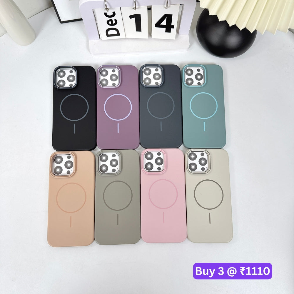 Microfiber Flock Lining Liquid Silicone Magsafe Phone Case - Samsung S25