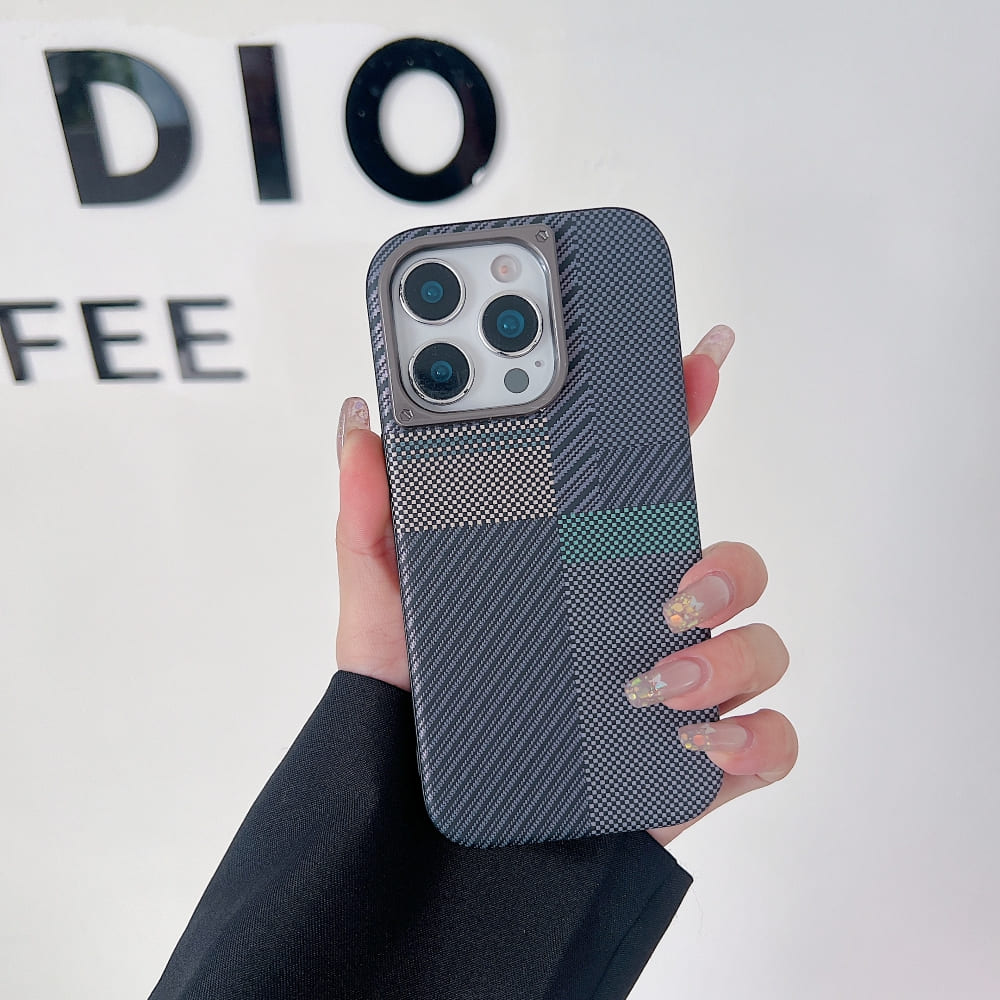 Pixel Pattern Phone Case