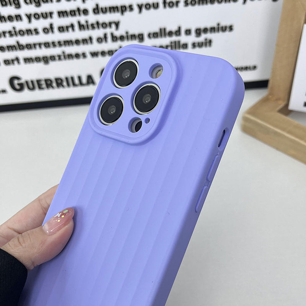 Premium Stripe Silicone Camera Protection Cover - iPhone 15 Pro Max