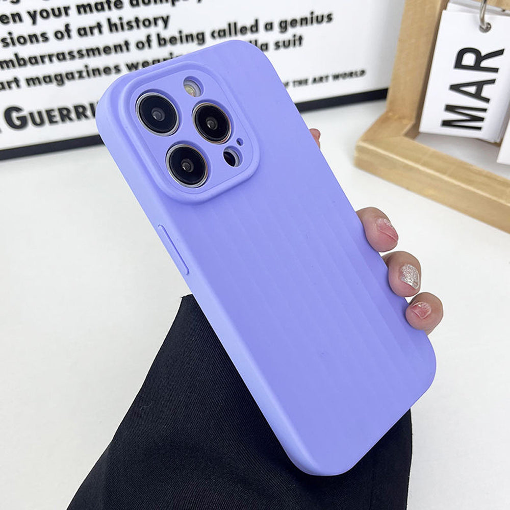 Premium Stripe Silicone Camera Protection Cover - iPhone 15 Pro Max