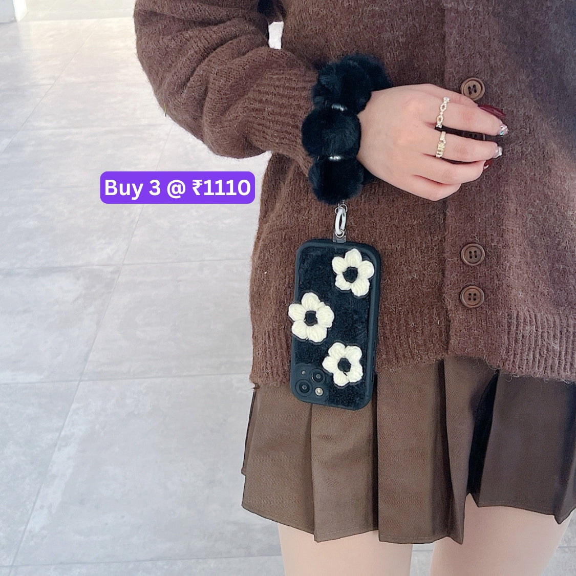 Woolen Flower Furry TPU (Soft) Camera Protection Phone Case with Bracelet - iPhone 15