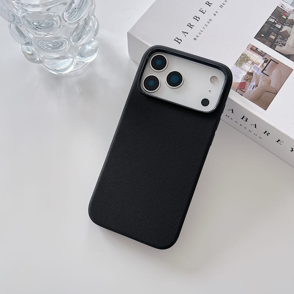 Woven Edge Shell Phone Case