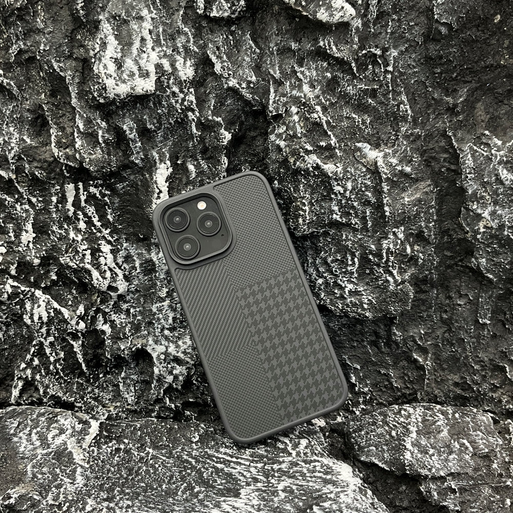 Synthetic Aramid Fiber Texture PC (Hard) Phone Case - iPhone 13 Pro